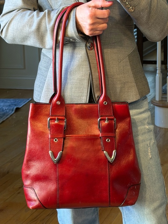 Wilsons Leather Handbags - Wilson’s Leather office siren Y2K style red leather shoulder bag silver (GUC)